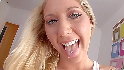 Married guy with alexia