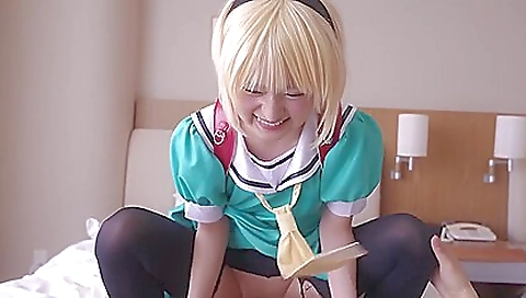 Hot milf with a sexy suntanon ashlyn arty school clas7 emotions mistak pok