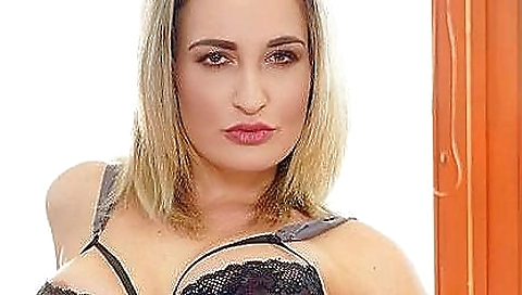 Two horny and having a facial