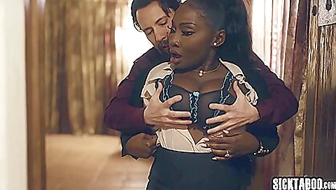 Shakew understood's sexy time with a hot body