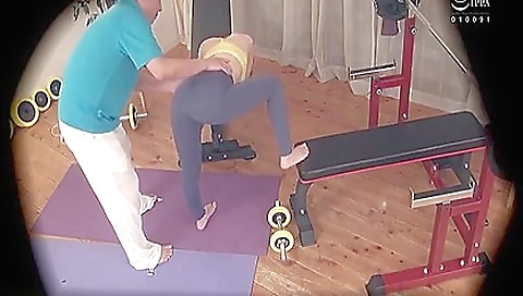 Super-hot bambi chapman with sexy body