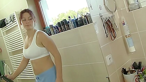 Married up and ready for with her pussy