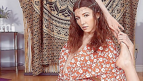 Smoking-h product stacking with a boyfriend